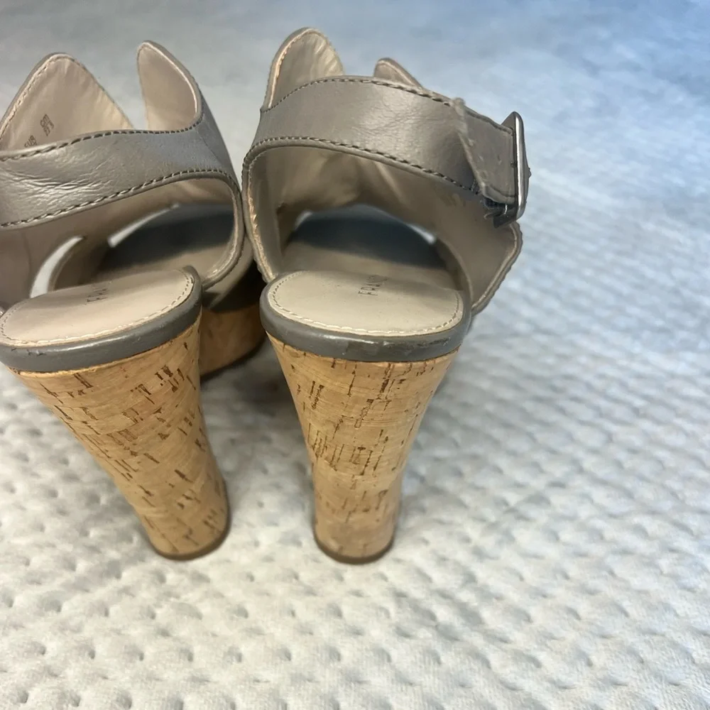 Franco Sarto Womens Leather Upper Gallard Platform 11 Cork Style Wedge Size 5.5M
